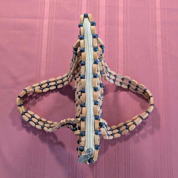 Artist Liang Quan Wooden Bead Flower Design Lined Zippered Purse - Picture 9 of 15